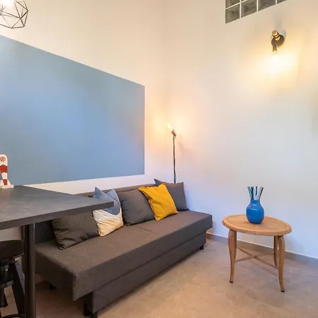 Anna De Miracoli By Pleiades Apartment *