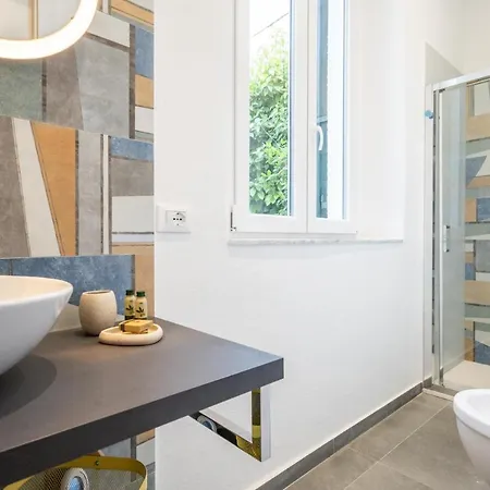 Anna De Miracoli By Pleiades Apartment Pisa